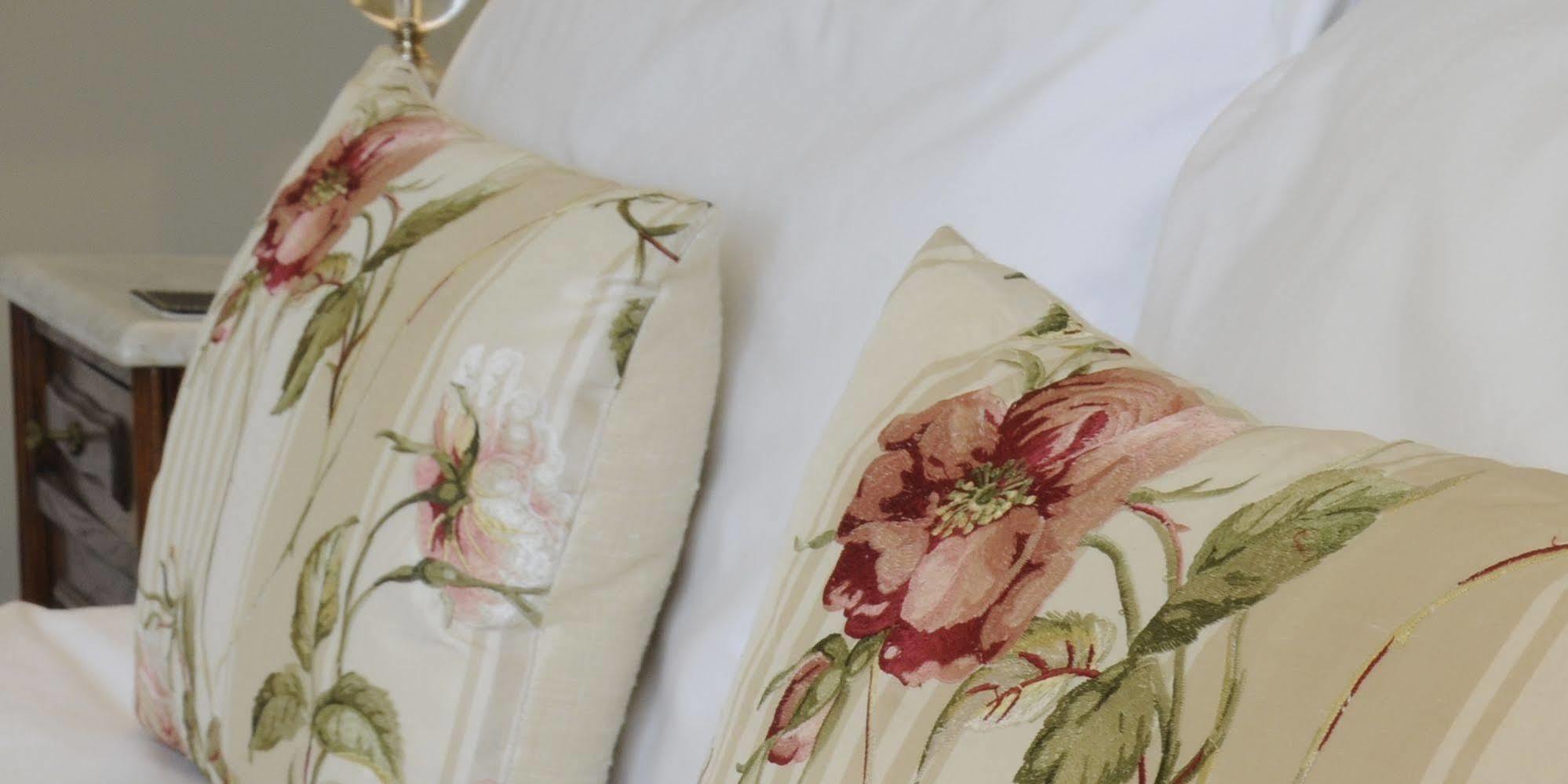 The Swallows Rest Bed & Breakfast Brigstock Екстер'єр фото